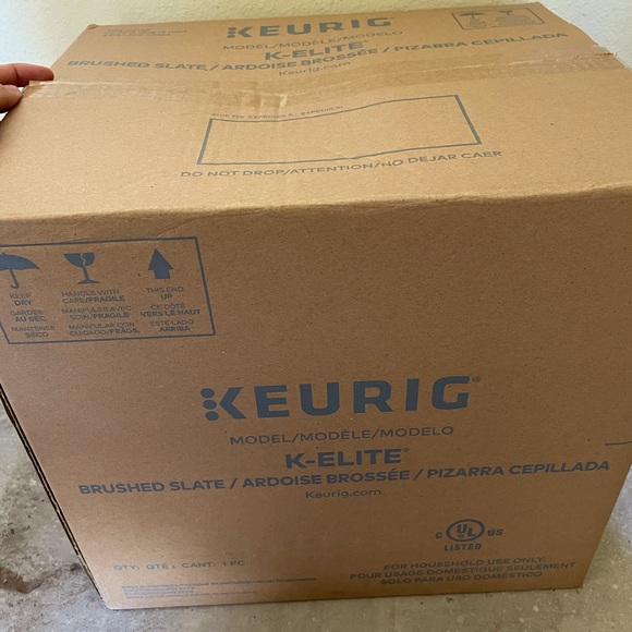 Keurig K-Elite (Brand new still in box) - Picture 3 of 3